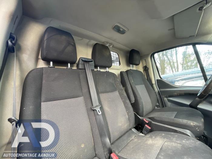 Ford Transit Custom 2.2 TDCi 16V Skrotfordon (2015, WIT)