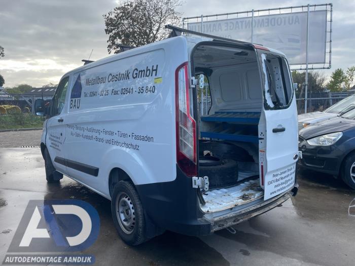 Ford Transit Custom 2.2 TDCi 16V Skrotfordon (2015, WIT)