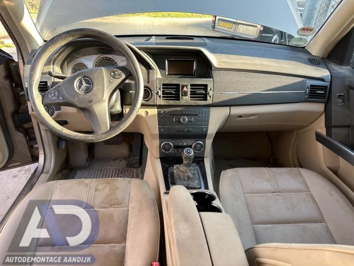 Mercedes GLK 3.5 350 V6 24V 4-Matic Skrotfordon (2010, BEIGE)