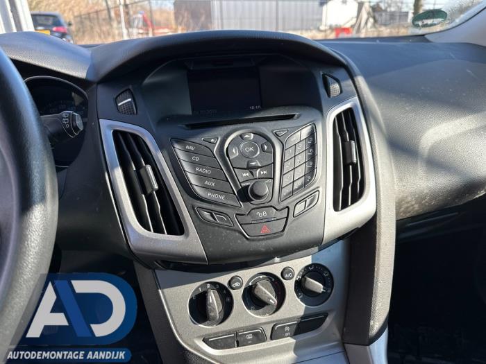 Ford Focus 3 Wagon 1.6 TDCi 95 Sloopvoertuig (2012, Wit)