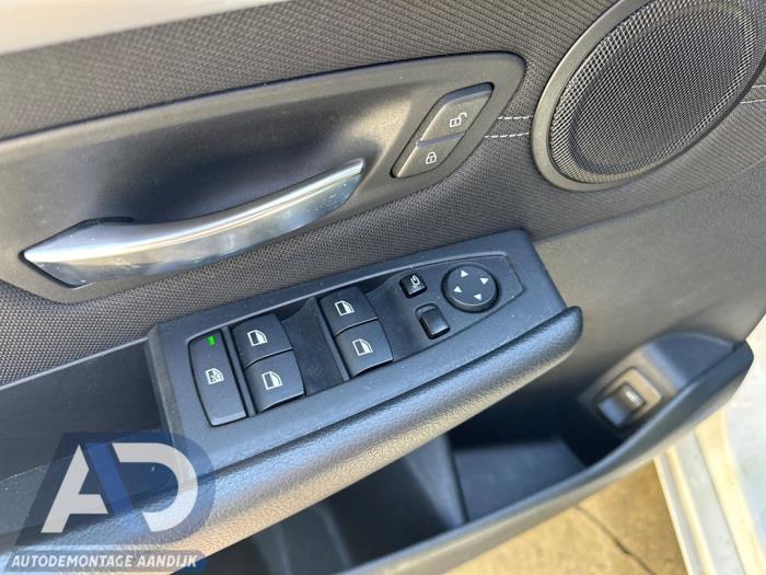 BMW 2 serie Active Tourer 220dA xDrive 2.0 TwinPower Turbo 16V Sloopvoertuig (2016, Wit)