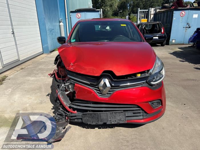 Renault Clio IV 0.9 Energy TCE 90 12V Skrotfordon (2017, ROOD)