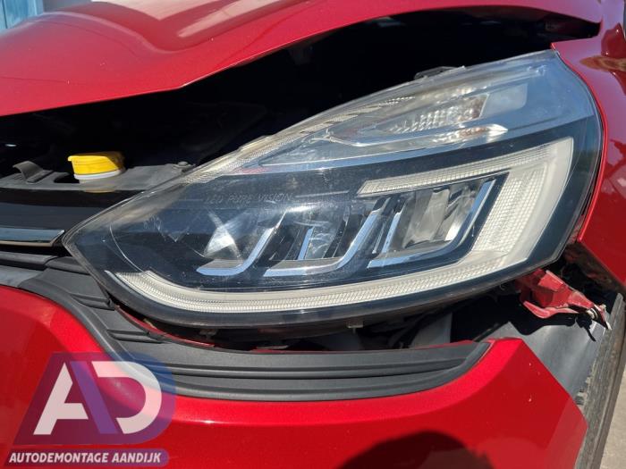 Renault Clio IV 0.9 Energy TCE 90 12V Skrotfordon (2017, ROOD)