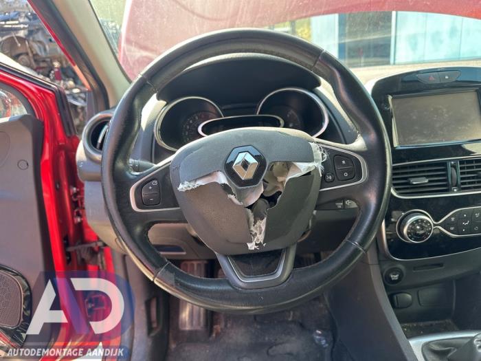 Renault Clio IV 0.9 Energy TCE 90 12V Skrotfordon (2017, ROOD)