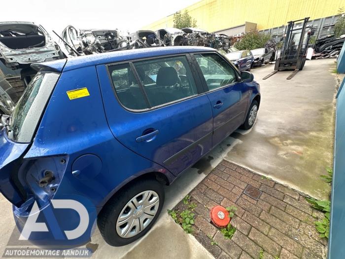 Skoda Fabia II 1.2 TSI Skrotfordon (2014, BLAUW)