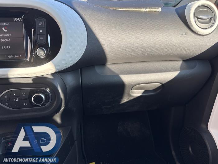 Renault Twingo III 1.0 SCe 65 12V Sloopvoertuig (2024, Blauw)