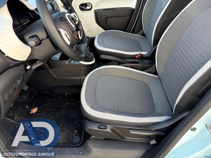 Renault Twingo III 1.0 SCe 65 12V Sloopvoertuig (2024, Blauw)