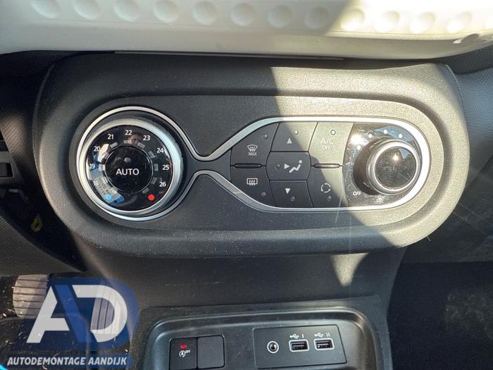 Renault Twingo III 1.0 SCe 65 12V Sloopvoertuig (2024, Blauw)