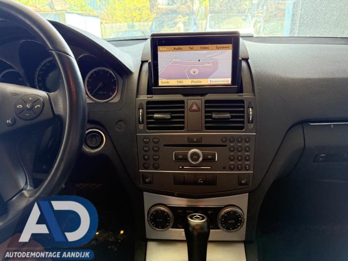 Mercedes C Estate 1.8 C-250 CGI 16V Skrotfordon (2011, ZWART)