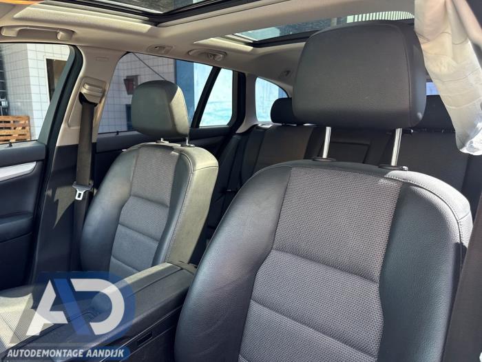 Mercedes C Estate 1.8 C-250 CGI 16V Skrotfordon (2011, ZWART)