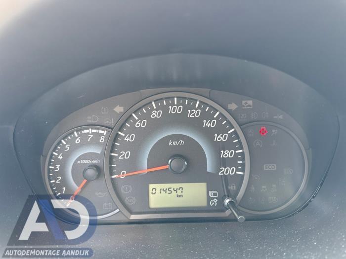 Mitsubishi Space Star 1.2 12V Samochód złomowany (2023, Bialy)