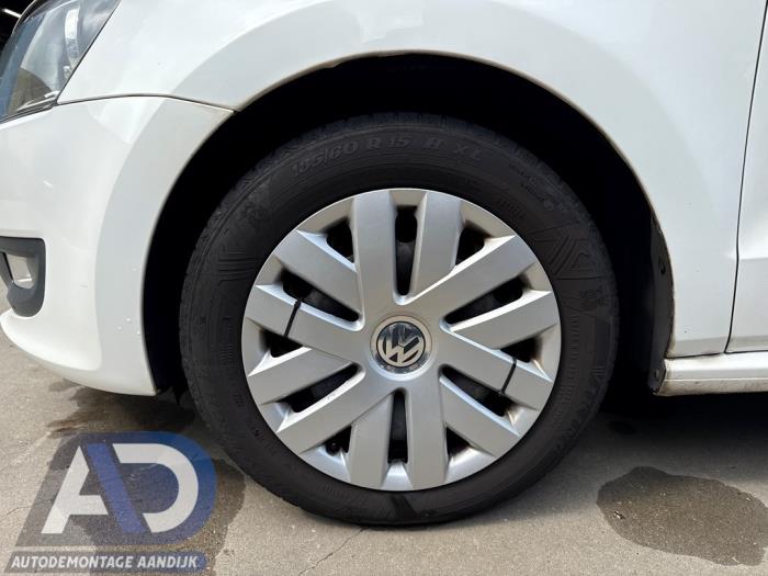 Volkswagen Polo V 1.2 12V BlueMotion Technology Salvage vehicle (2011, White)