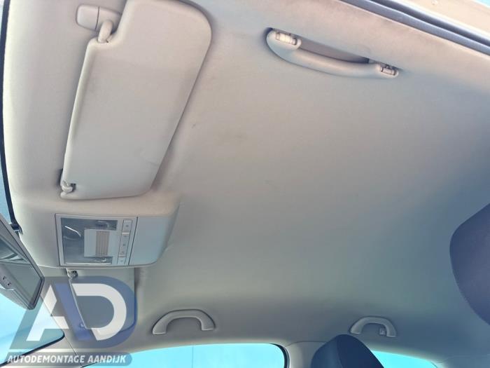 Volkswagen Polo V 1.2 12V BlueMotion Technology Salvage vehicle (2011, White)