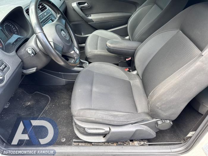 Volkswagen Polo V 1.2 12V BlueMotion Technology Salvage vehicle (2011, White)