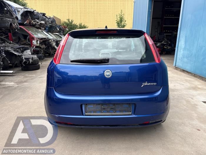 Fiat Grande Punto 1.3 JTD Multijet 16V VGT Schrottauto (2007, Blau)