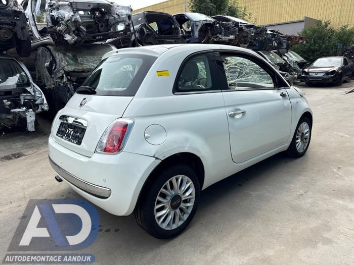 Fiat 500 0.9 TwinAir 85 Schrottauto (2014, Weiß)