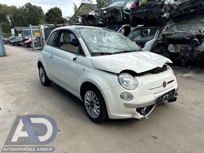 Fiat 500 0.9 TwinAir 85 Schrottauto (2014, Weiß)