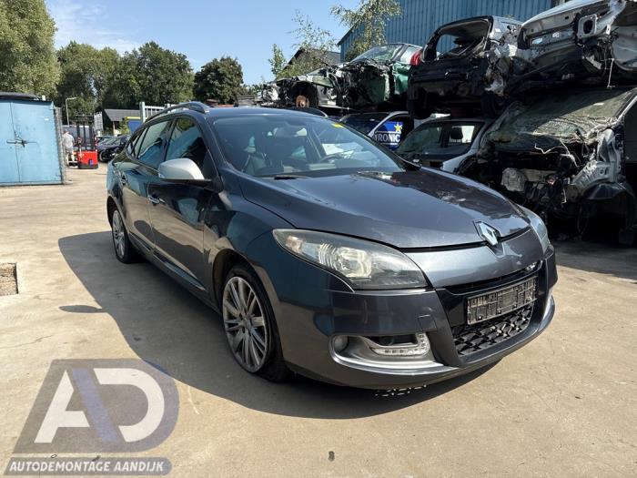 Renault Megane III Grandtour 1.5 dCi 110 Skrotfordon (2012, GRIJS)