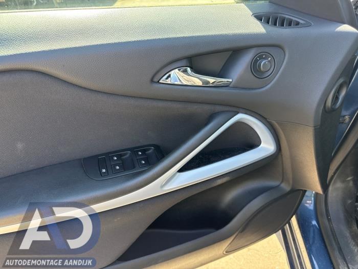 Opel Zafira Tourer 2.0 CDTI 16V 170 Ecotec Schrottauto (2017, Blau)