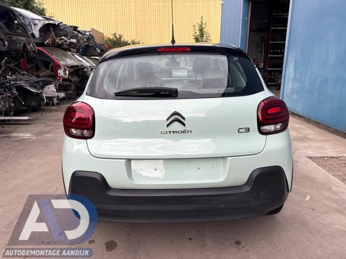 Citroen C3 1.2 Vti 12V PureTech Épave (2017, Léger, Vert, Menthe)