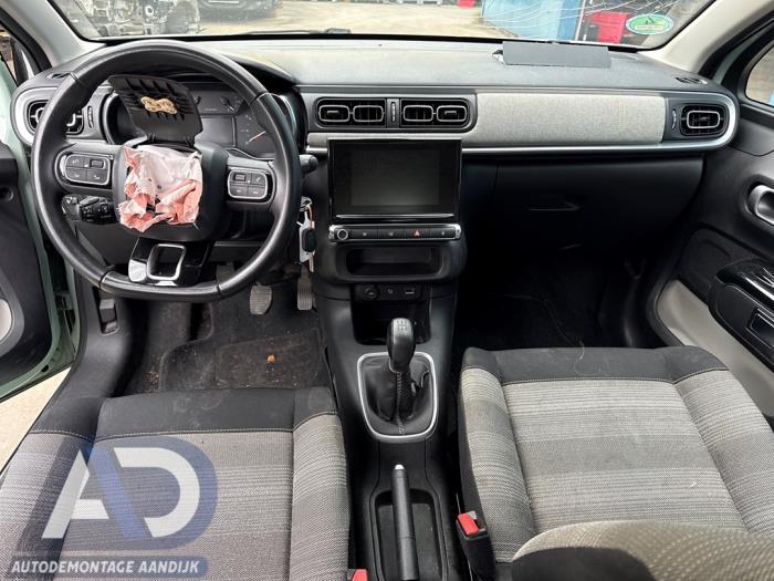 Citroen C3 1.2 Vti 12V PureTech Épave (2017, Léger, Vert, Menthe)