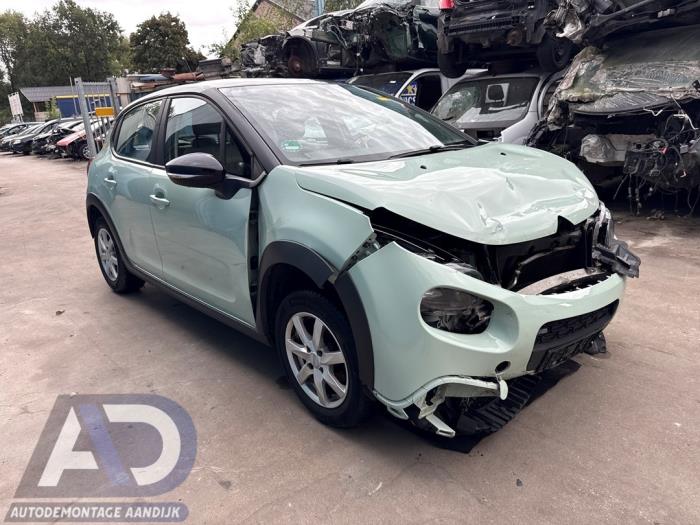 Citroen C3 1.2 Vti 12V PureTech Épave (2017, Léger, Vert, Menthe)