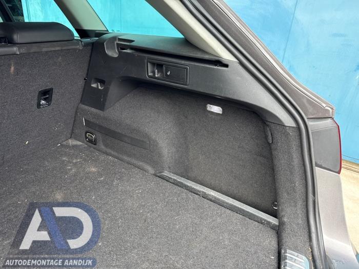 Seat Leon ST 1.6 TDI Ecomotive 16V Sloopvoertuig (2015, Grijs)