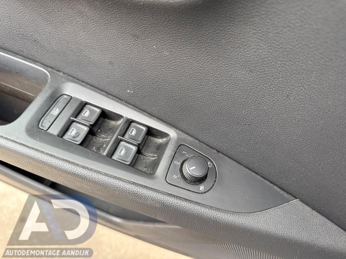 Seat Leon ST 1.6 TDI Ecomotive 16V Sloopvoertuig (2015, Grijs)