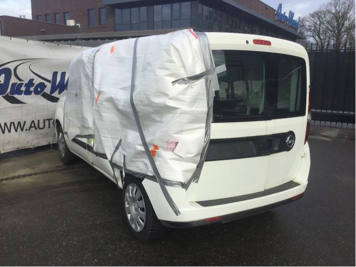 Opel Combo 1.4 16V ecoFlex Skrotfordon (2013, WIT)