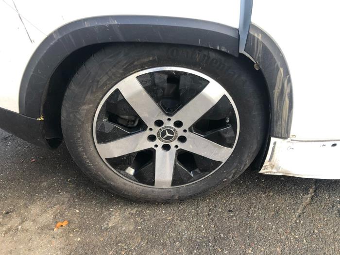 Mercedes GLB 2.0 GLB-250 Turbo 16V 4-Matic Skrotfordon (2020, WIT)