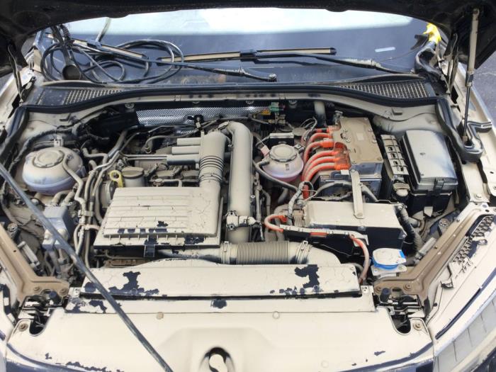 Skoda Superb Combi 1.4 TSI iV 6V Sloopvoertuig (2021, Metallic, Zwart)