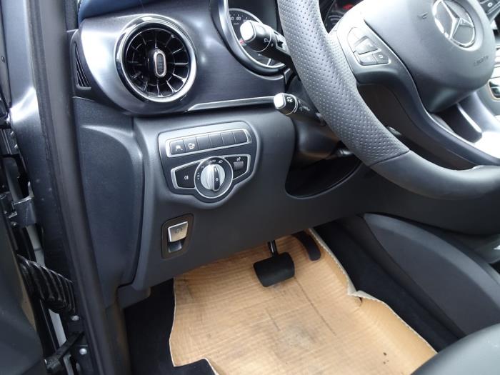 Mercedes EQV 300 Sloopvoertuig (2021, Grijs)