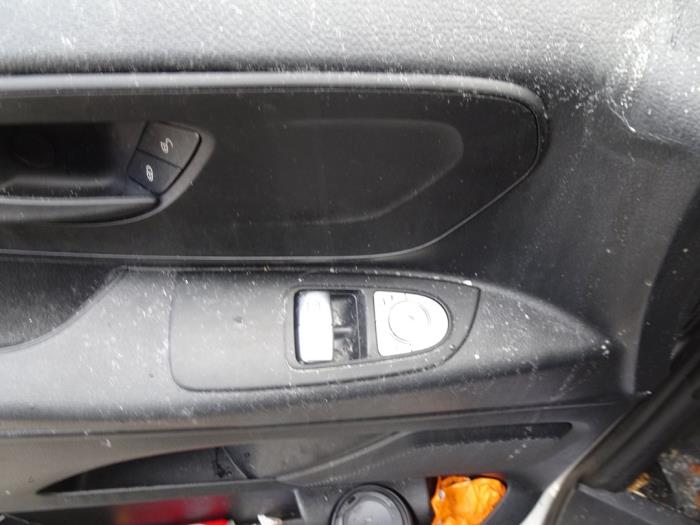 Mercedes Vito 2.0 116 CDI 16V Skrotfordon (2021, WIT)