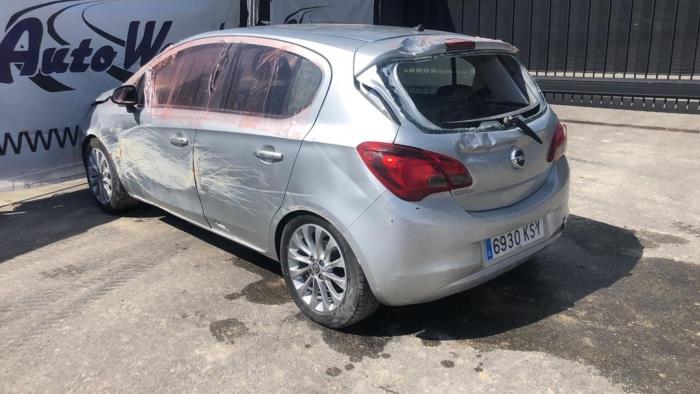 Opel Corsa E 1.4 16V Skrotfordon (2019, GRIJS)