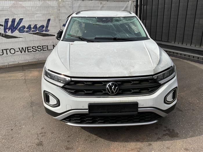 Volkswagen T-Roc I 1.0 TSI 12V Skrotfordon (2023, WIT)