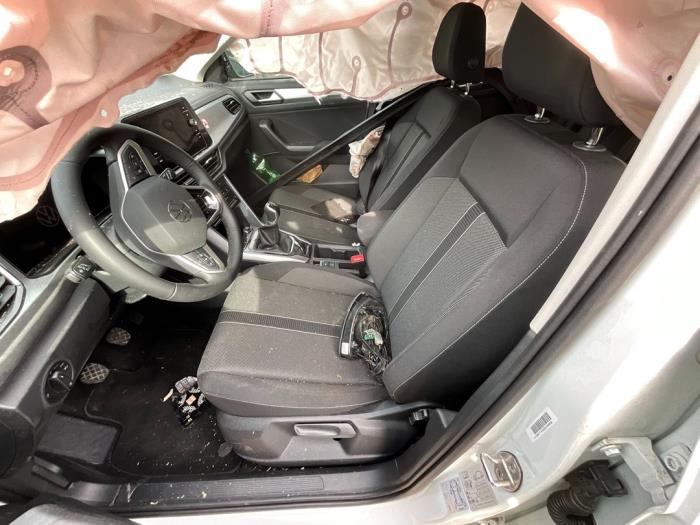 Volkswagen T-Roc I 1.0 TSI 12V Skrotfordon (2023, WIT)