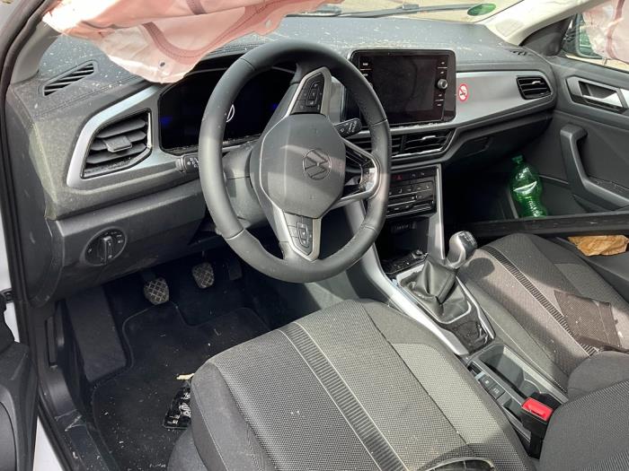Volkswagen T-Roc I 1.0 TSI 12V Skrotfordon (2023, WIT)
