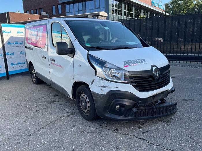 Renault Trafic 1.6 dCi 145 Twin Turbo Skrotfordon (2021, WIT)
