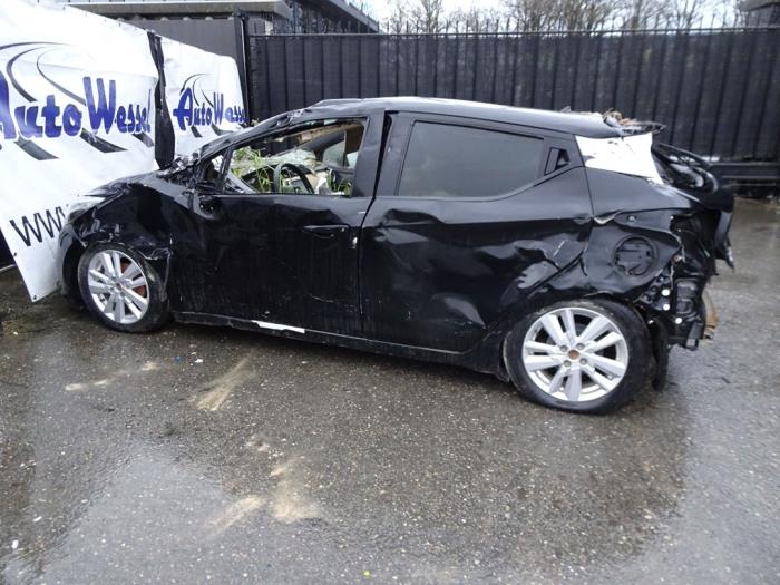 Nissan Micra 1.0 IG-T 100 Skrotfordon (2019, ZWART)