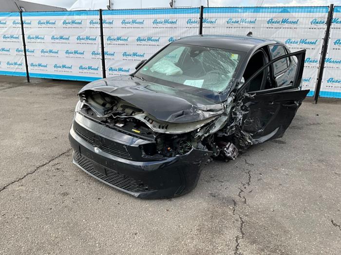 Opel Corsa F 1.2 Turbo 12V 100 Sloopvoertuig (2024)