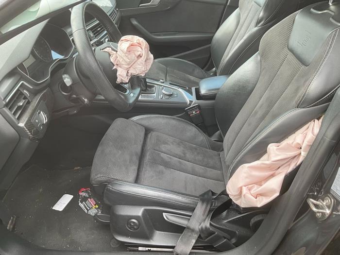 Audi A5 Sportback 2.0 TFSI Mild Hybrid 16V Skrotfordon (2018, ZWART)