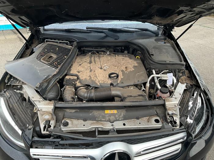 Mercedes GLC 2.2 250d 16V BlueTEC 4-Matic Sloopvoertuig (2016, Zwart)