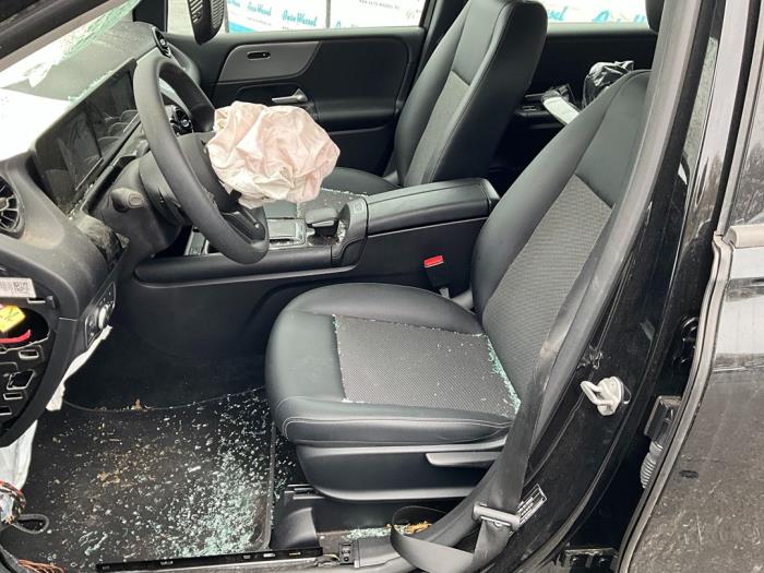 Mercedes B 1.3 B-250 e Turbo 16V Samochód złomowany (2022)