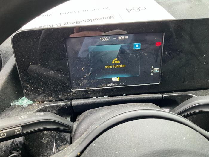 Mercedes B 1.3 B-250 e Turbo 16V Samochód złomowany (2022)