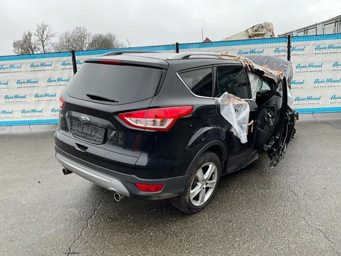 Ford Kuga II 2.0 TDCi 16V 150 4x4 Sloopvoertuig (2015)