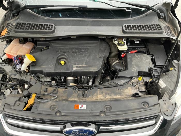 Ford Kuga II 2.0 TDCi 16V 150 4x4 Sloopvoertuig (2015)