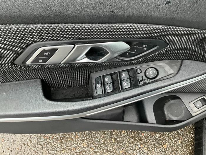 BMW 3 serie 320i 2.0 TwinPower Turbo 16V Sloopvoertuig (2022)