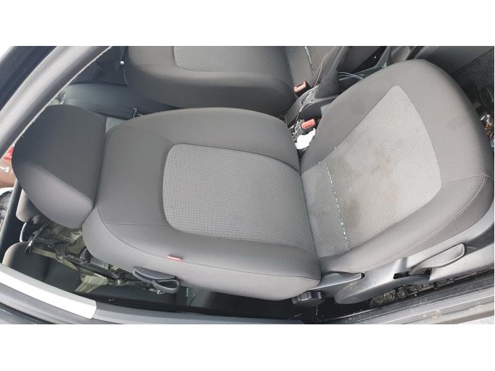 Seat Ibiza IV 1.2 TDI Ecomotive Sloopvoertuig (2011, Zwart)