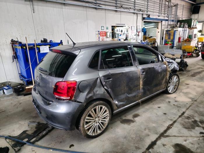 Volkswagen Polo V 1.4 16V Sloopvoertuig (2010, Metallic, Grijs)