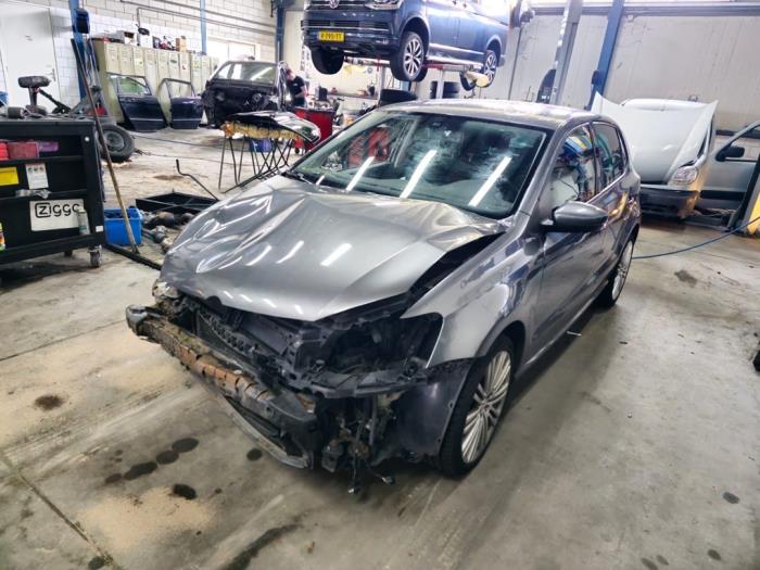 Volkswagen Polo V 1.4 16V Sloopvoertuig (2010, Metallic, Grijs)